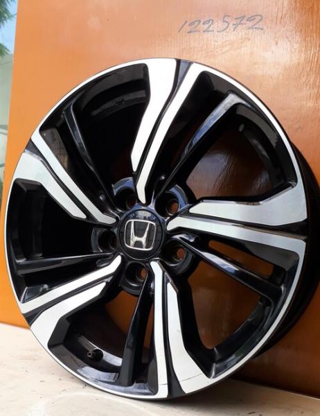 Honda Civic SR 17inches Alloy wheel | Kuruma